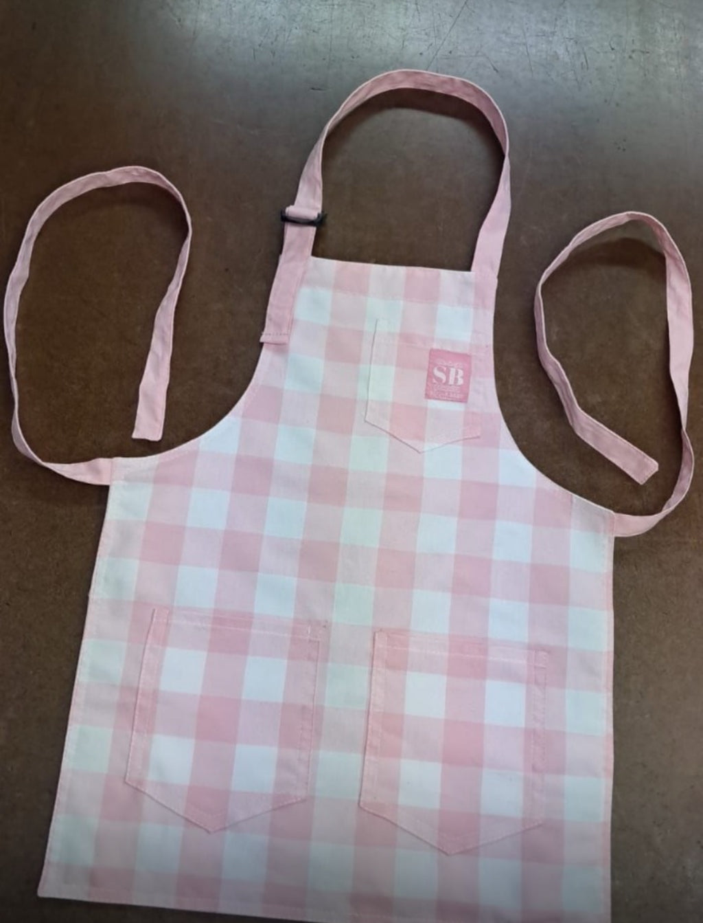Mini me apron in pink gingham