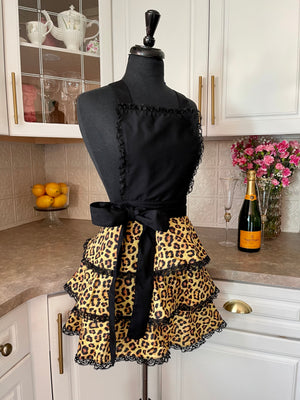 Sexy ruffle apron in leopard